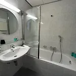 Onderwijshotel De Rooi Pannen 호텔