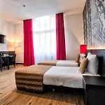 호텔 Onderwijshotel De Rooi Pannen