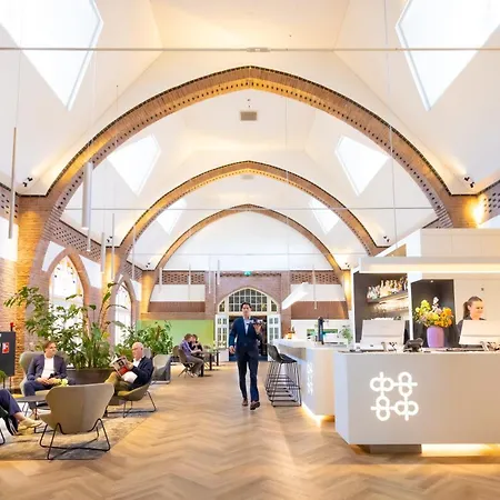 Onderwijshotel De Rooi Pannen Hotel *